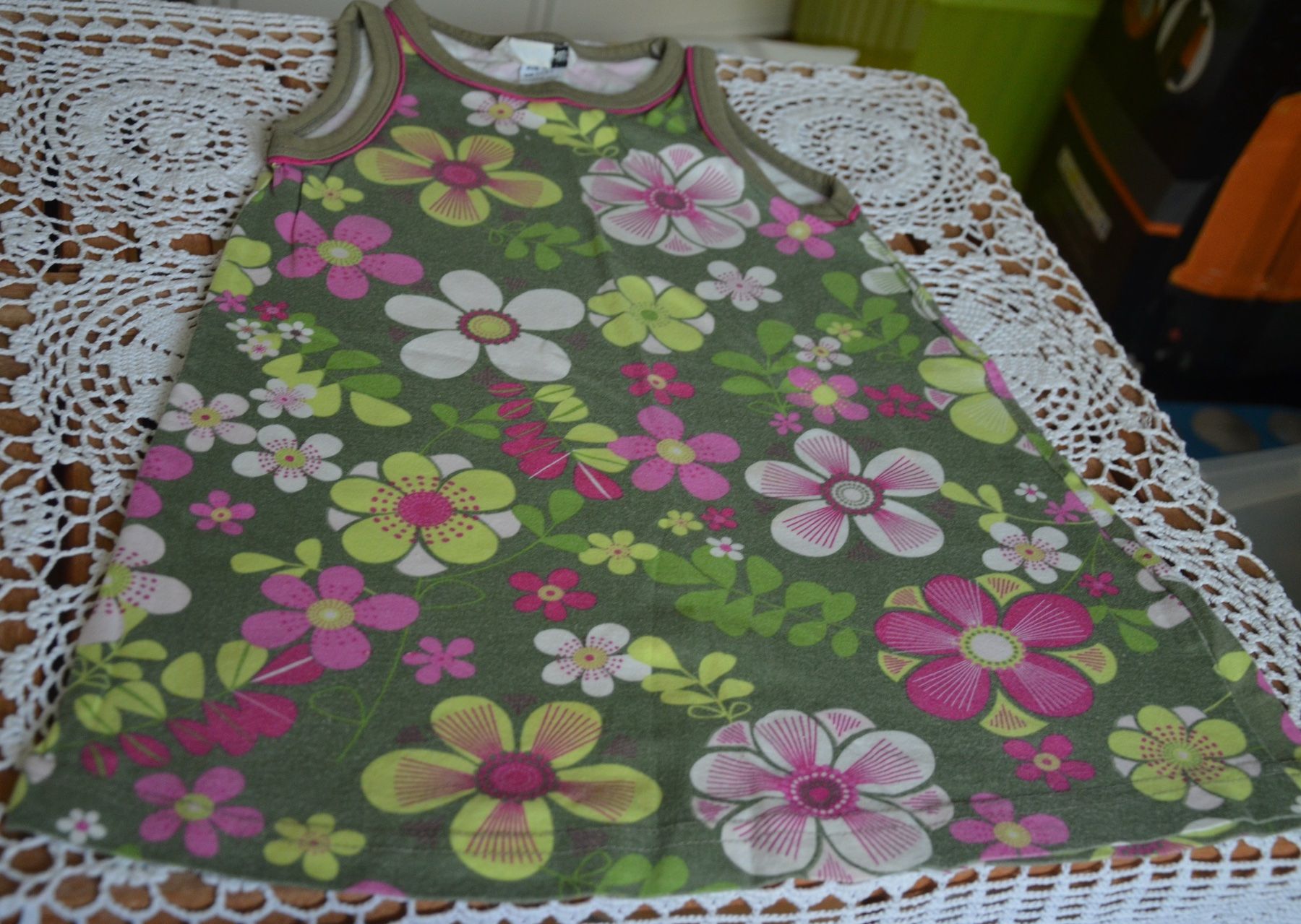 Vestiti & Gonne: TAILLE 86 - JOLIE ROBE – Usato da Chiasso venduto da Dolly015