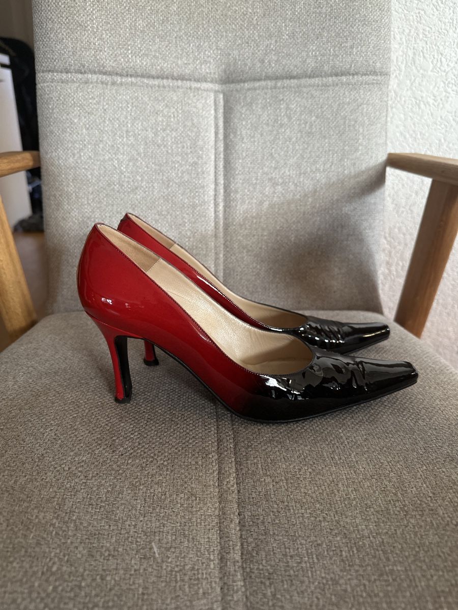 Scarpe da donna: Pümps Eveline Gr.39 schwarz rot – Usato da Dorf venduto da marfikgnidka 2