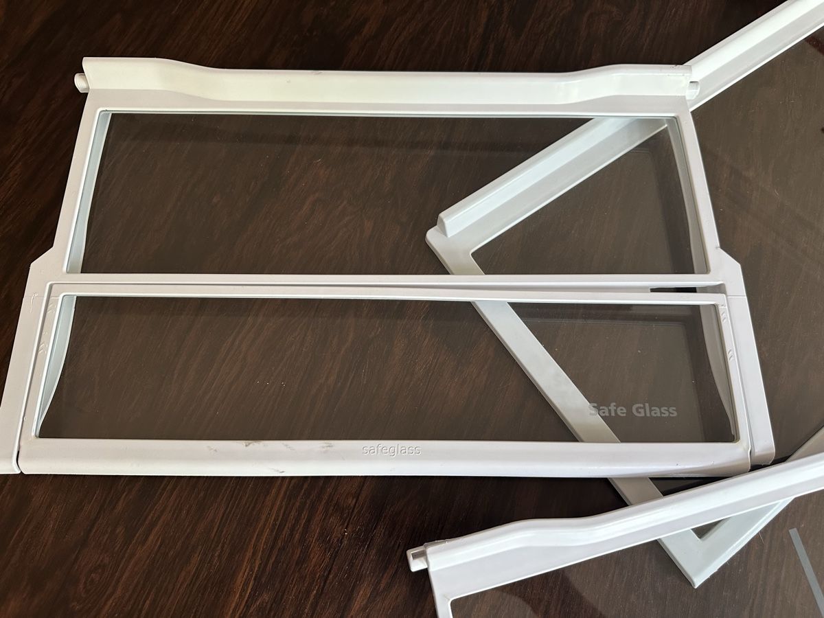 Bauknecht Kühlschrank: Tablettes intérieures pour frigo Bauknecht – Gebraucht aus Russin von applenic 2