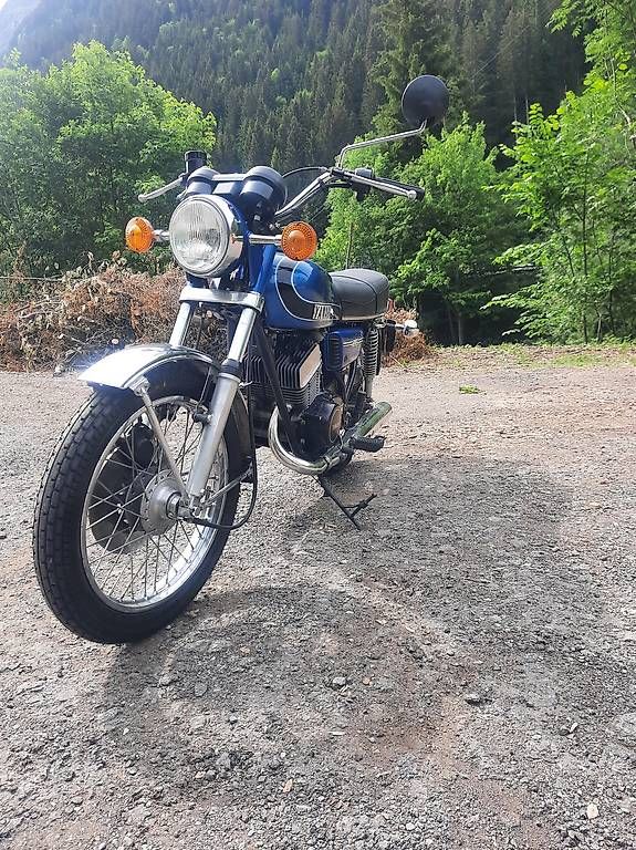 Yamaha Strasse: Schöne RD250 Oldie – Gebraucht aus Spiringen von Ozzyli 2