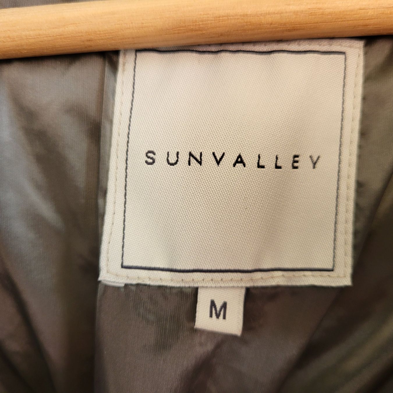 Giacche: SUNVALLEY Primaloft Jacke Dunkelolive Gr. 36/38 – Nuovo (secondo la descrizione) da Tägertschi venduto da TheChange 2
