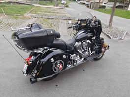 Indian Roadmaster 111 schwarz Vollausstattung 