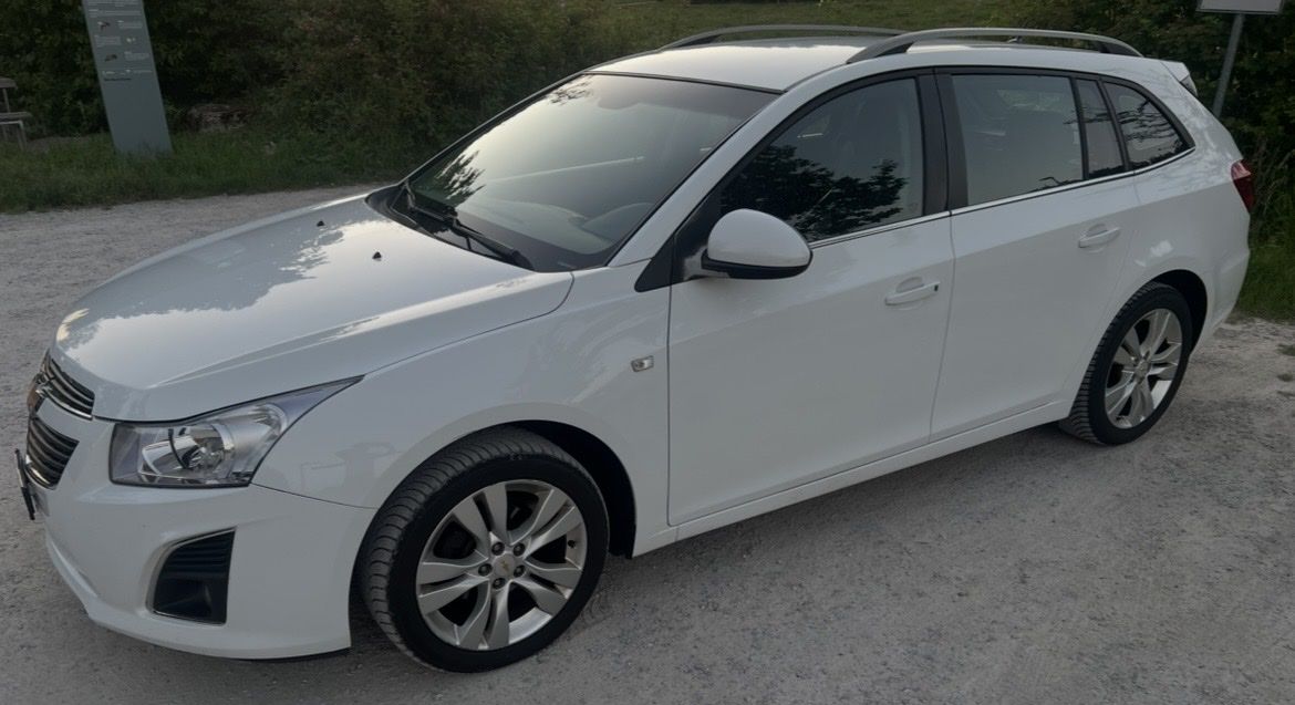 Chevrolet Automobili: Chevrolet Cruze 1.4T SW – Usato da Bern venduto da Gussers 1