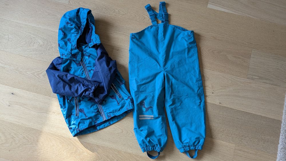 Warm gefütterte Regenjacke Regenhose Grösse 98/104 (Gebraucht) in