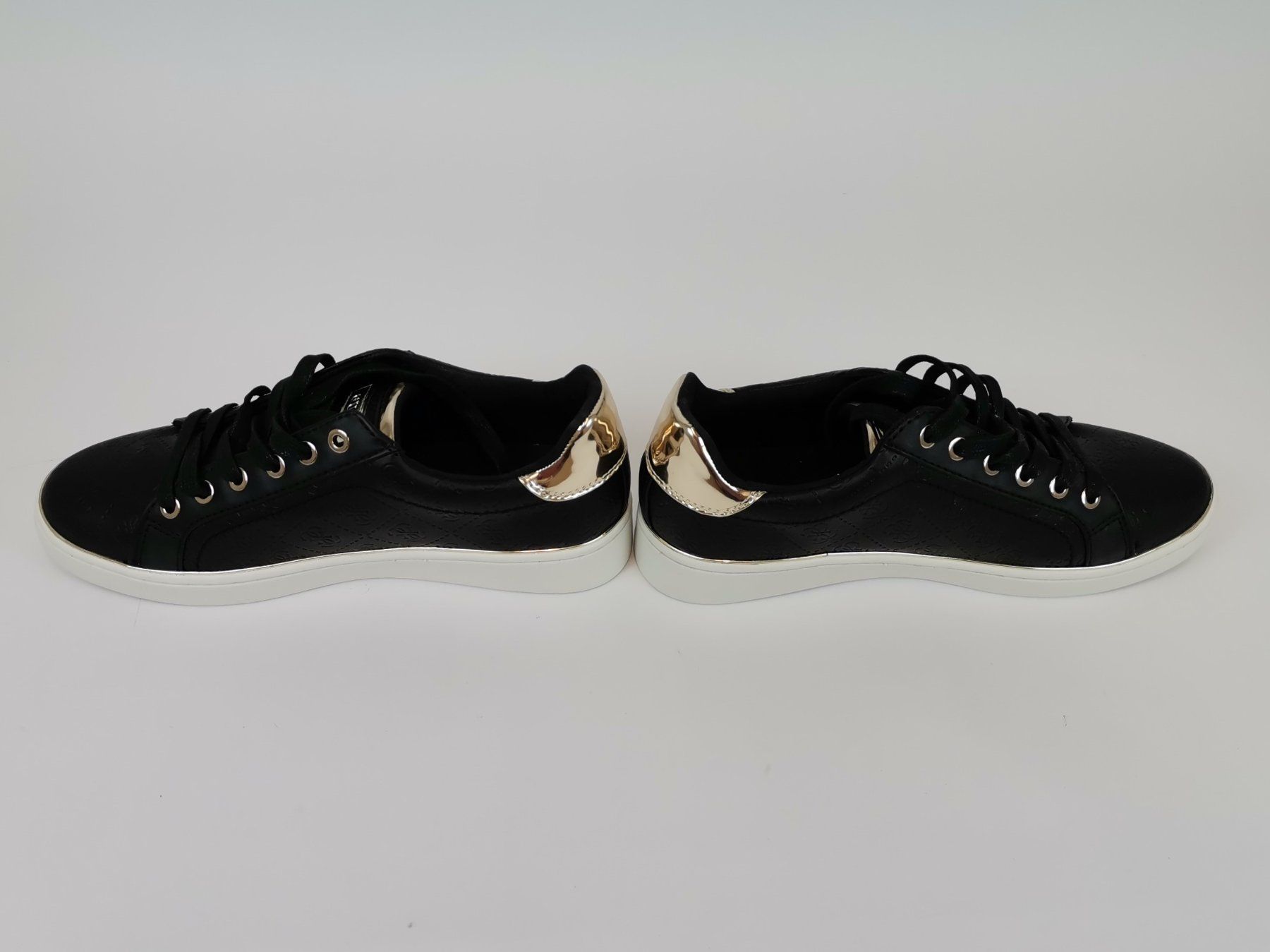 Guess Damenschuhe: GUESS Schuhe Gr. 39 – Neu (gemäss Beschreibung) aus Schaffhausen von Restwert_SH 4