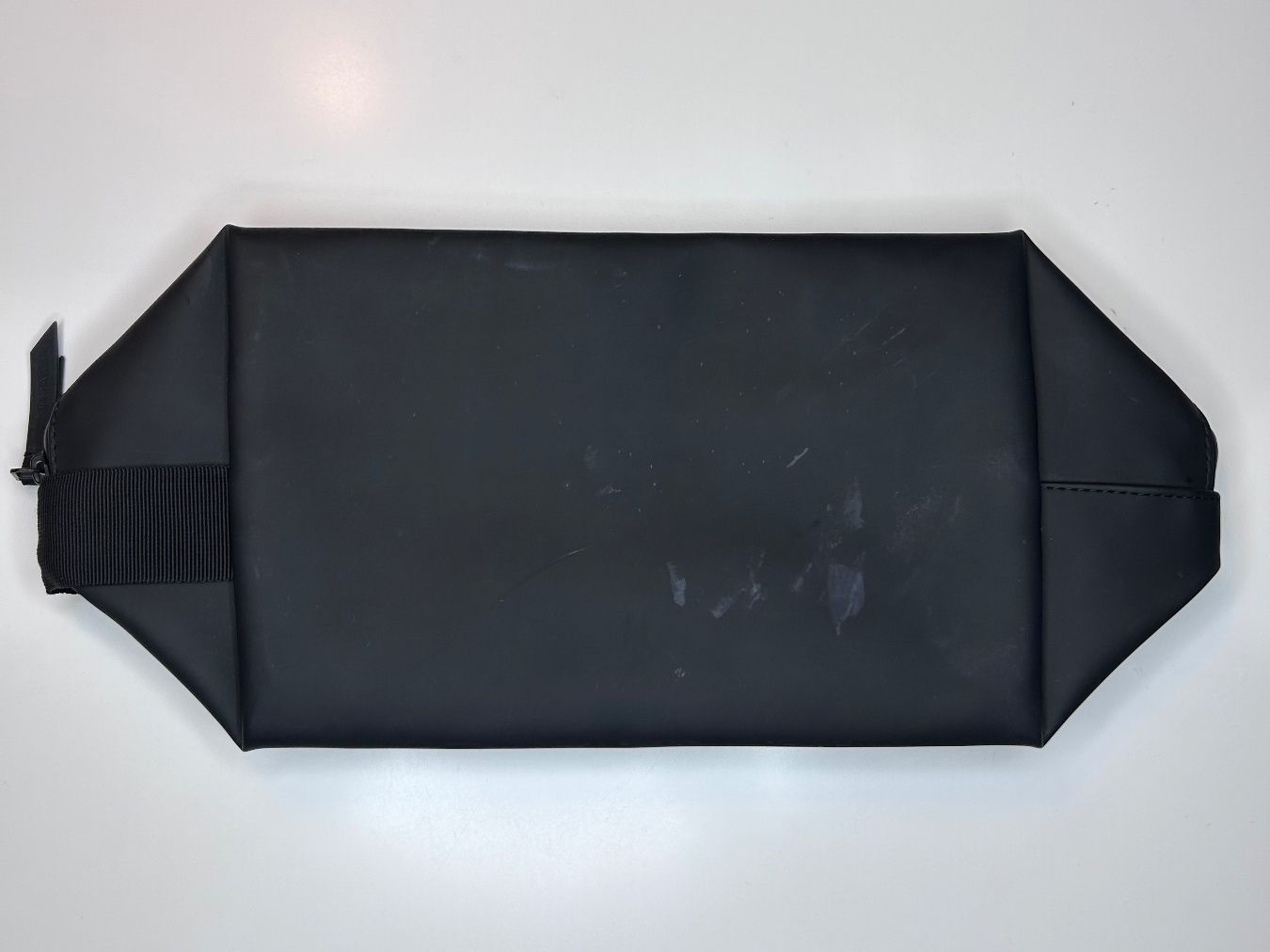 Rains Kosmetikkoffer: Rains Wash Bag Large – Gebraucht aus St. Gallen von look-twice 5