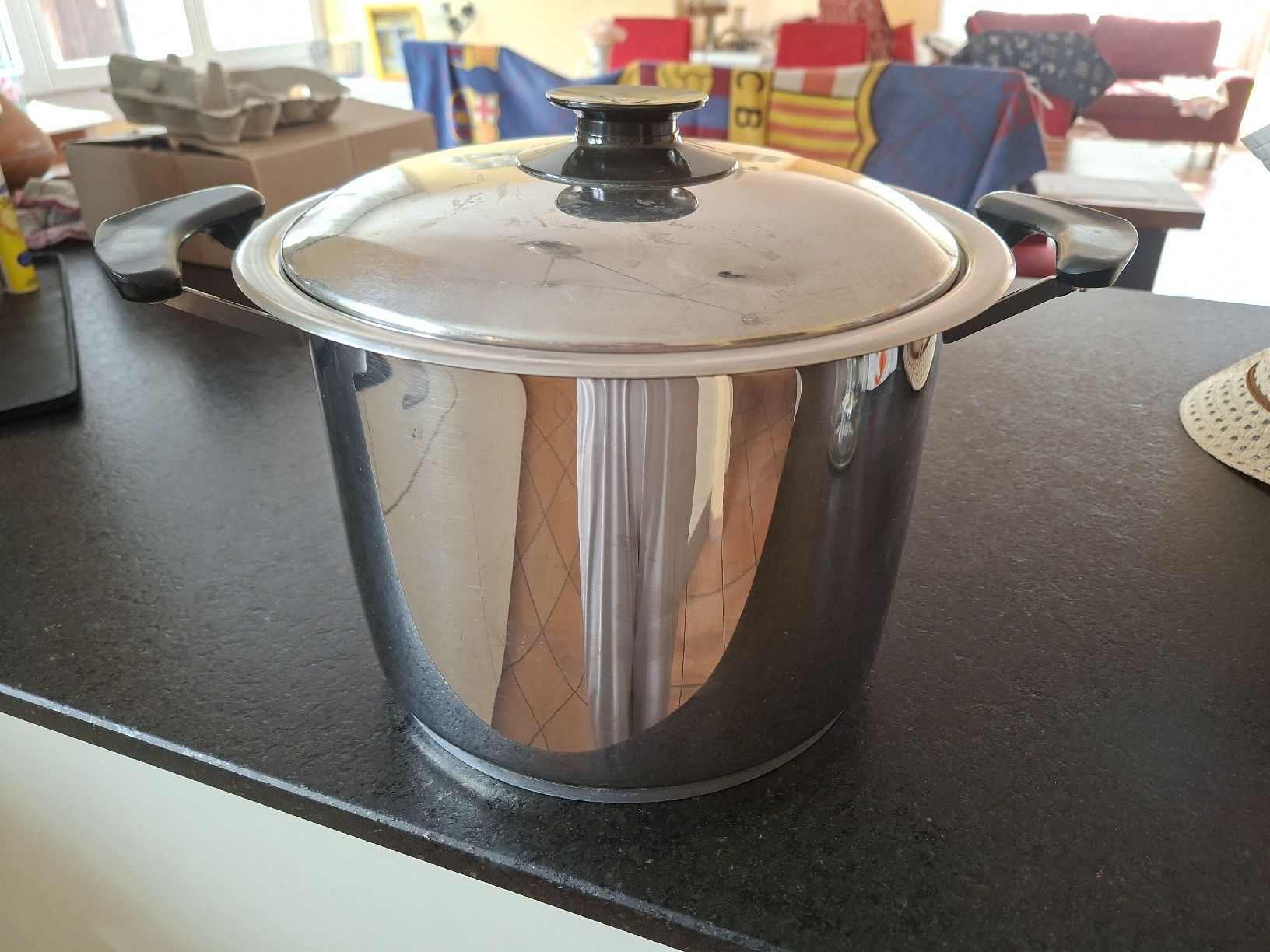 Amc Pfannen: AMC Topf 8liter – Gebraucht aus Meinisberg von Destiny1972