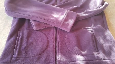 Veste avec capuchon taille XL marque Decathlon