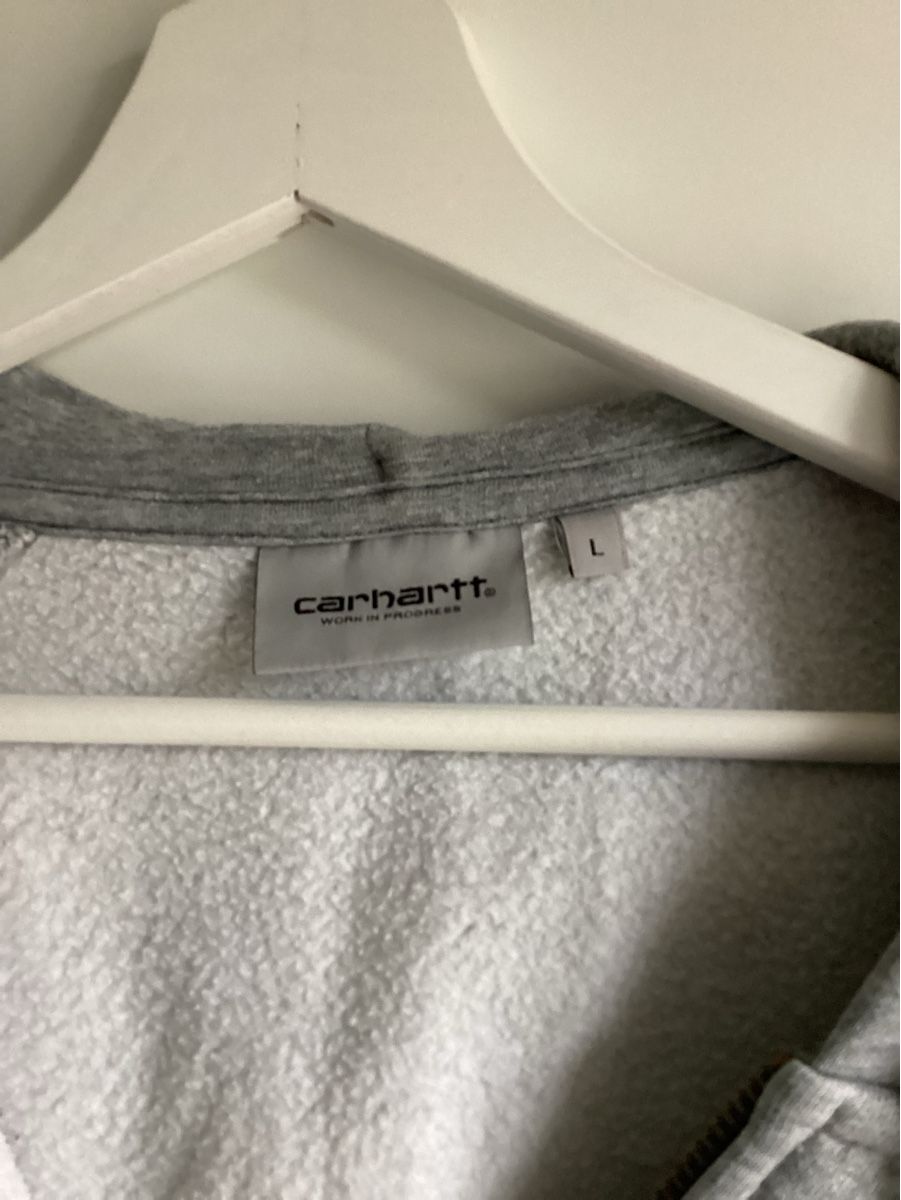 Giacche: Carharrt Hoodie L Workshop in progess grau – Usato da Zürich venduto da Struktur 2