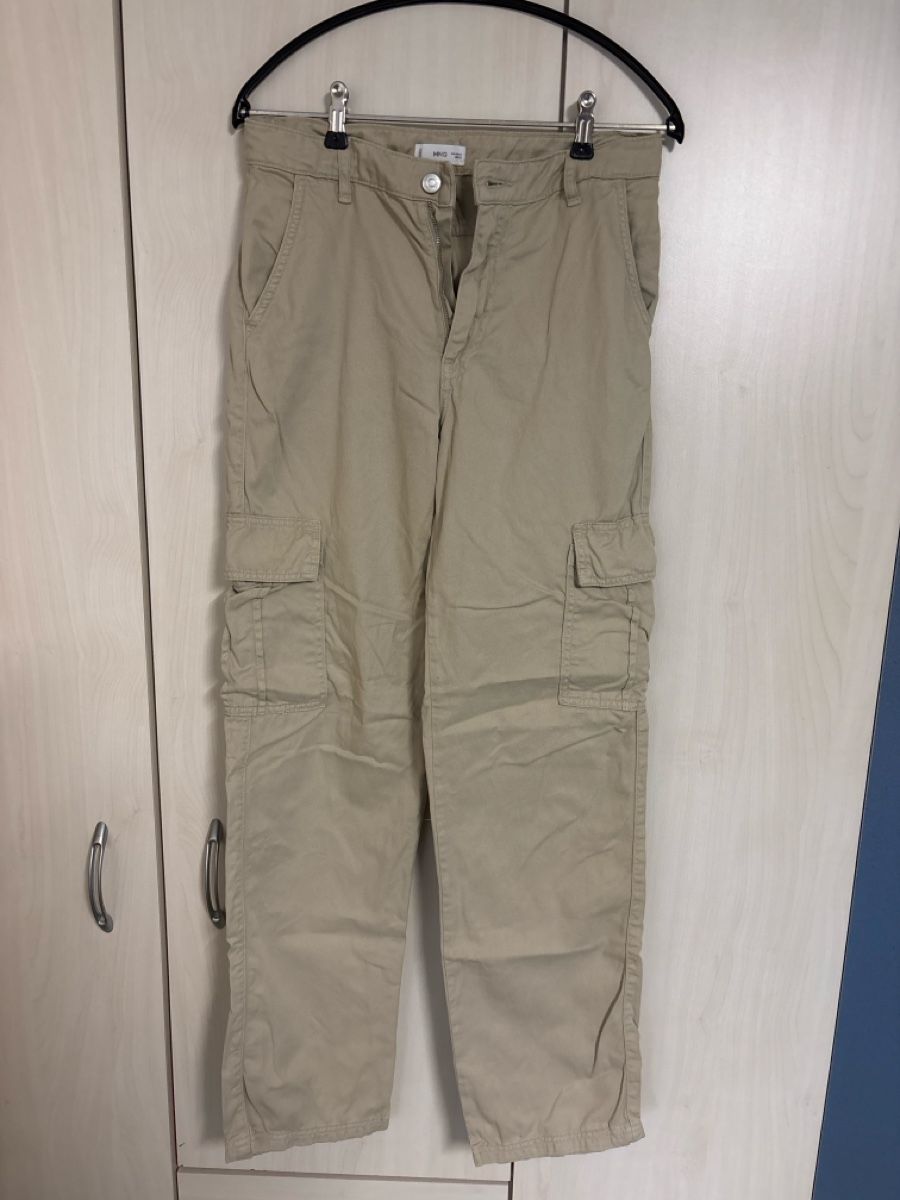 Mango Pantalons: Hose Grösse M – D'occasion à Unterentfelden par Lavach