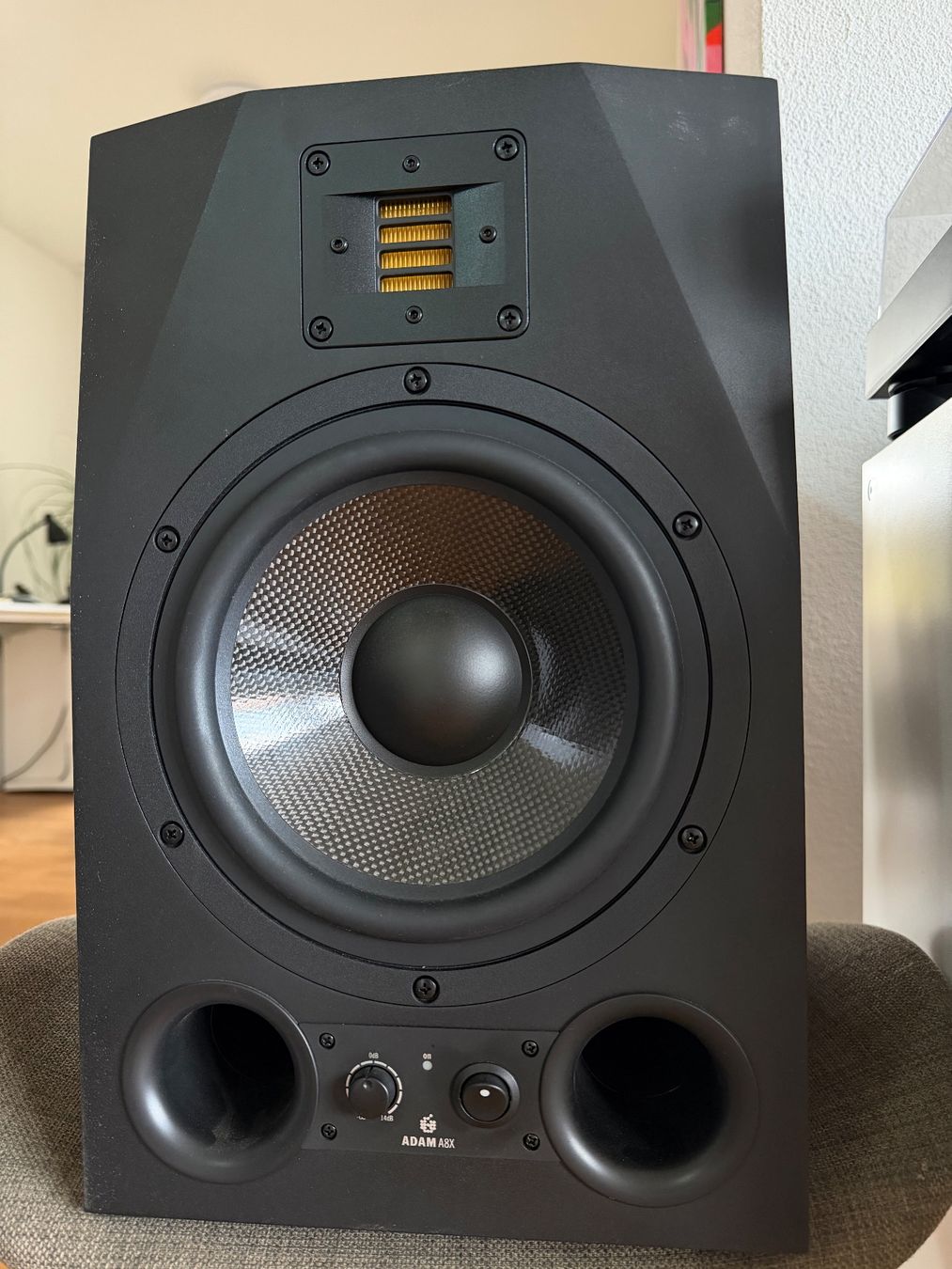 Adam Audio Lautsprecher: Adam Audio A8X – Gebraucht aus Wädenswil von and_and1