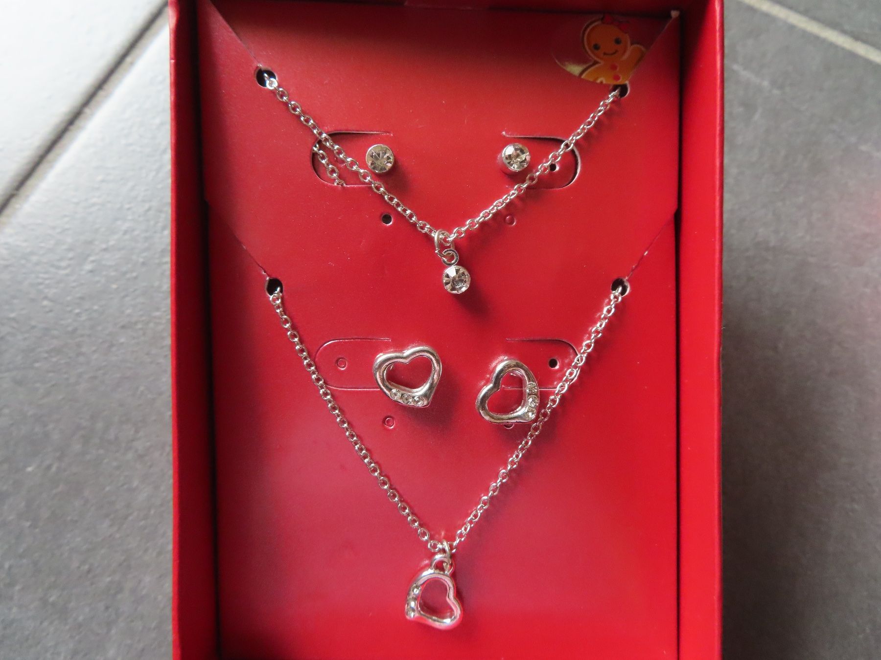 Sonstiger Schmuck: 2 herzige Schmuck-Sets ***NEU*** – Neu und originalverpackt aus Wallenried von Asyano 2