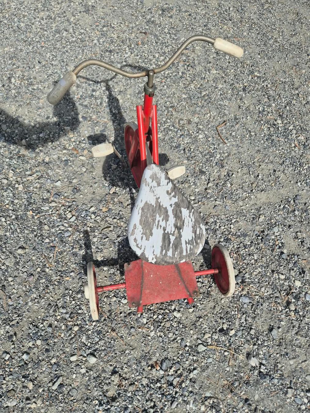 Veicoli per bambini: Ancien tricycle KEMP – Usato da Chamoson venduto da Rbma 2
