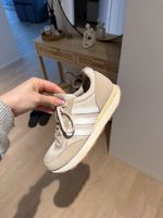 Adidas Sneakers beige Grösse 38 guter Zustand