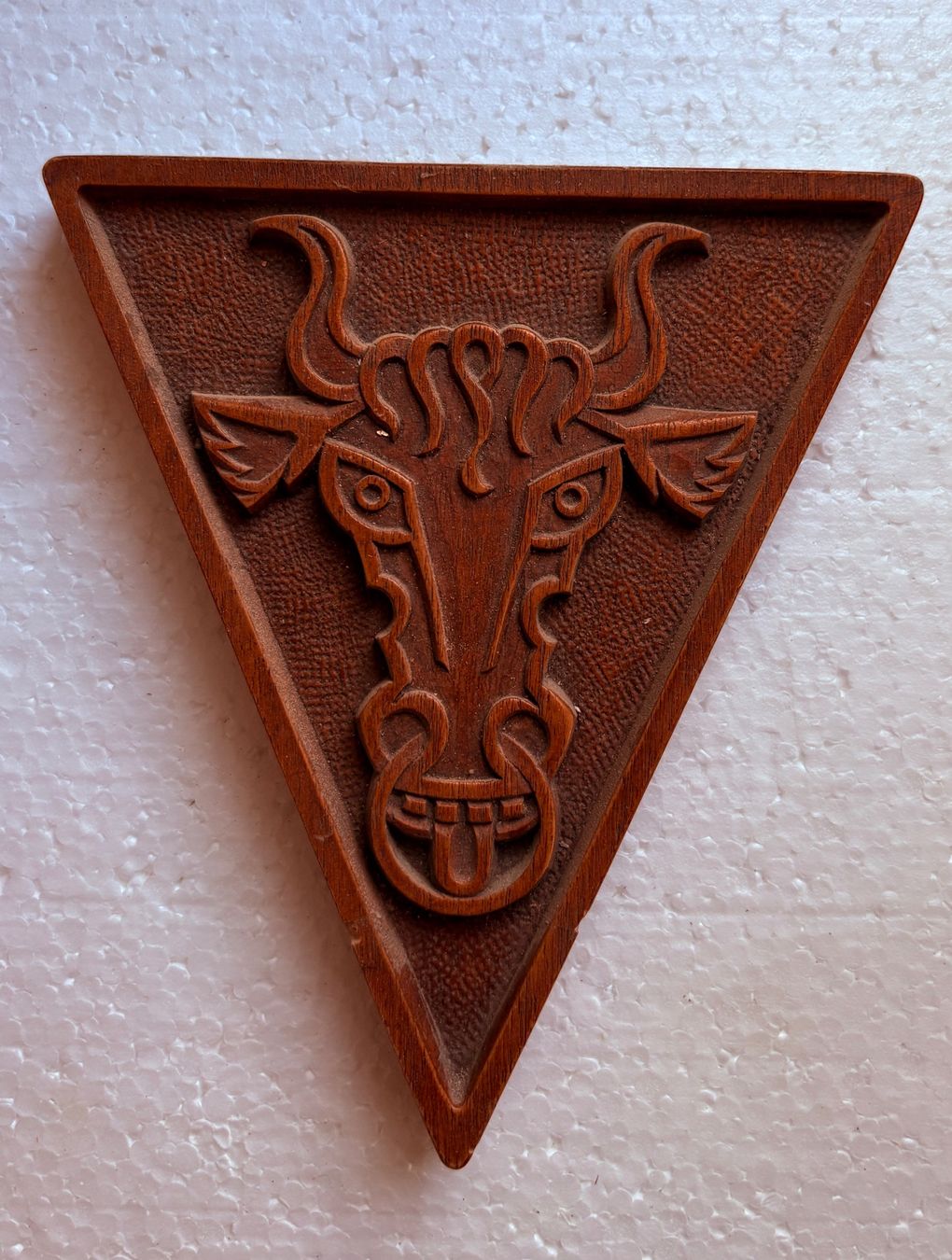 Sculture & Statue: Stier Taurus Uristier Holz – Usato da Altdorf UR venduto da zar_fcd6