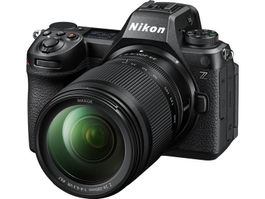 Nikon Z6 III mit 24-200 und 180 - 600 Objektiv