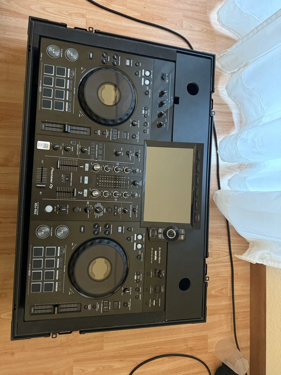 Pioneer DJ XDJ-RX3 im Flightcase – Top Zustand, kaum benutzt (Gebraucht ...