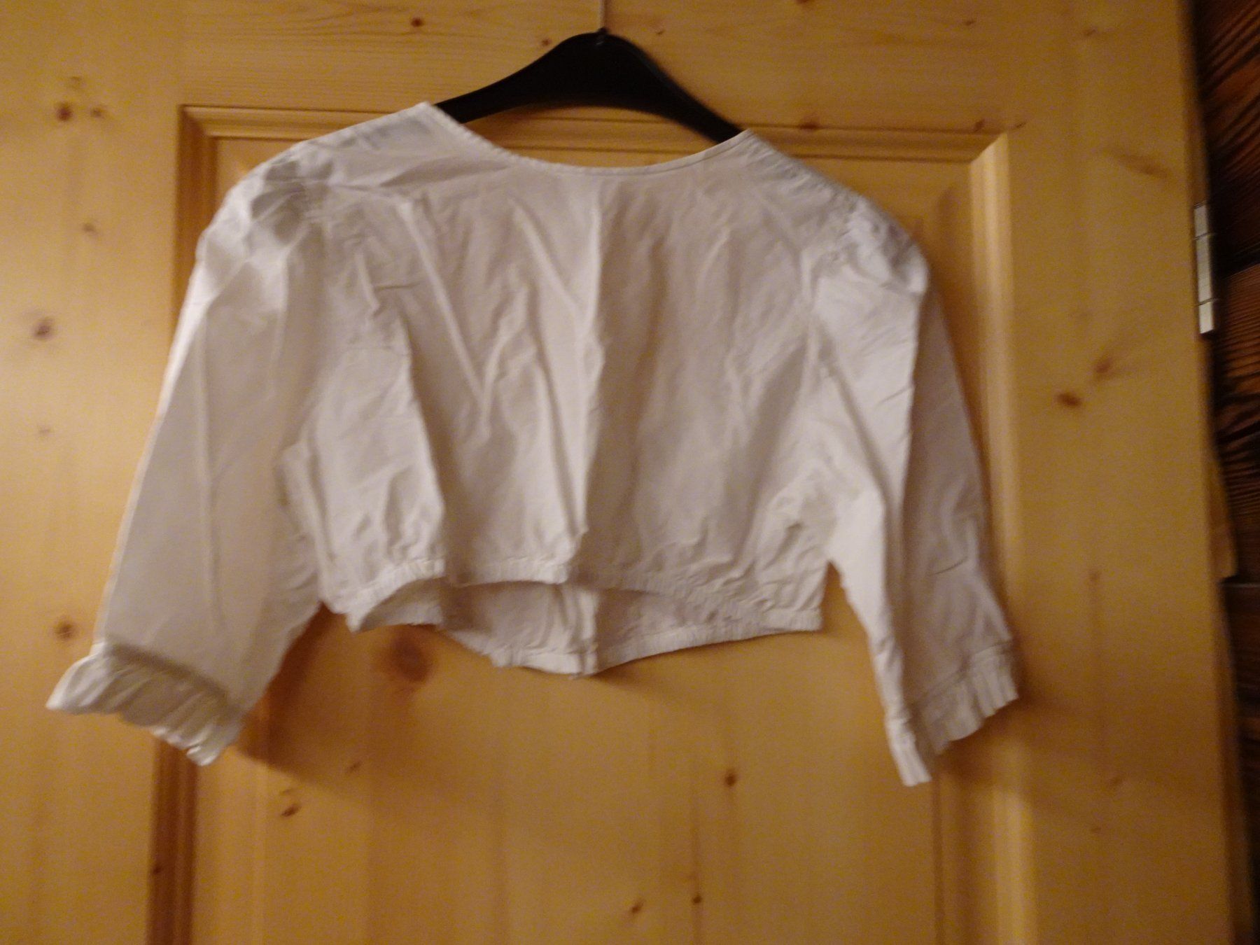 Camicette: Dirndl-Bluse von Tostmann Trachten Gr. 42 - 426291 – Usato da Küssnacht am Rigi venduto da Good4Deckeli 2