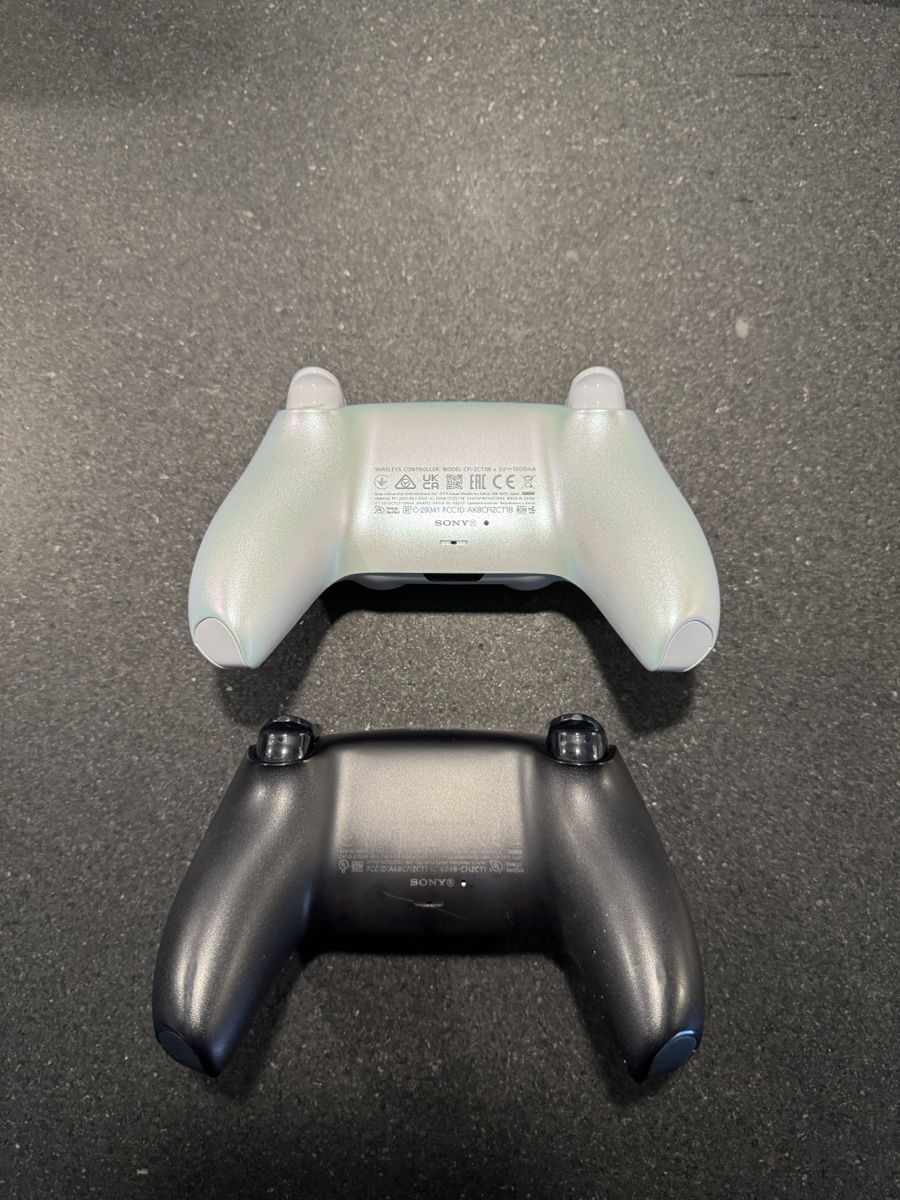 Sony Controller: Sony DualSense Controller 2 Stück gebraucht – Gebraucht aus Pratteln von yar_dq5w 1