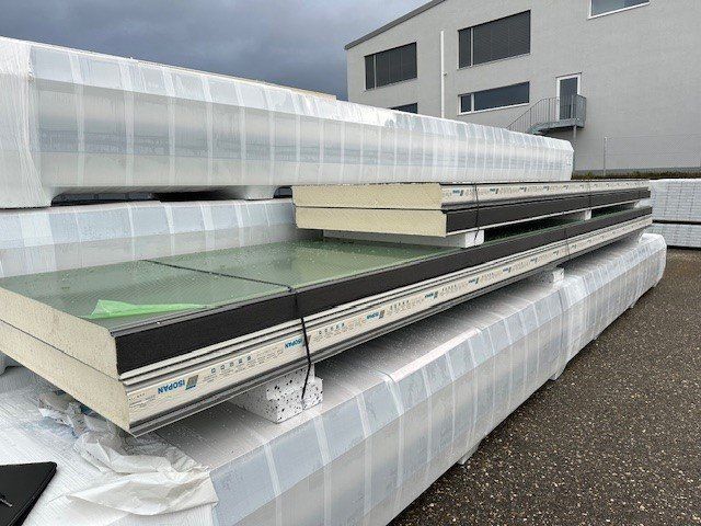 Fassadenpaneelen 120 mm RAL 9007 , 6.5 m / Preis pro m2 Kaufen auf