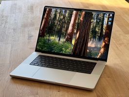 MacBook Pro 16” M4 Max 64GB 1TB Nanotextur