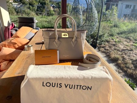 Sac Louis Vuitton On my side PM