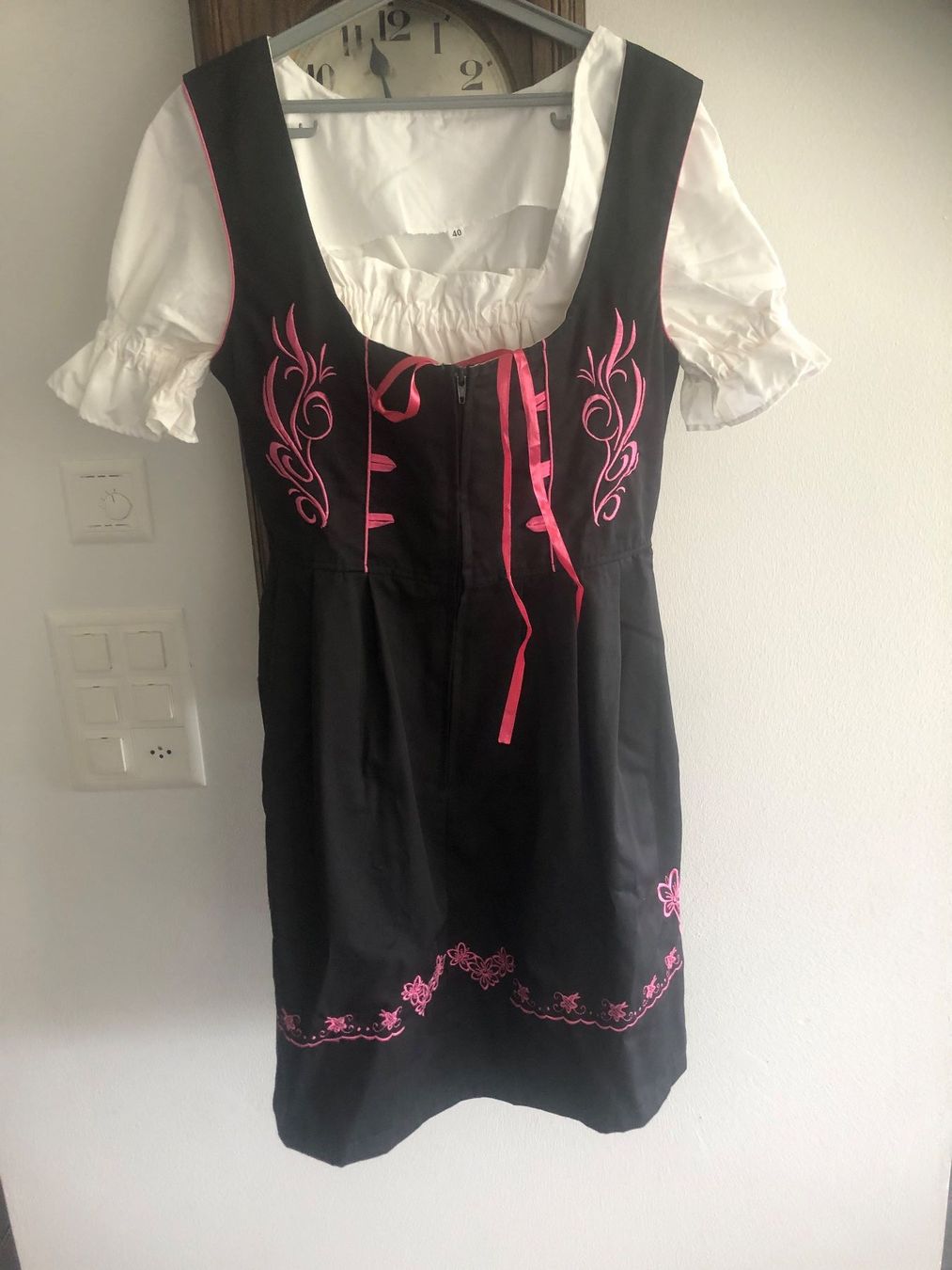 Vestiti: Pinkes Dirndl, Grösse 40 – Usato da Kaltbrunn venduto da lagone1 3