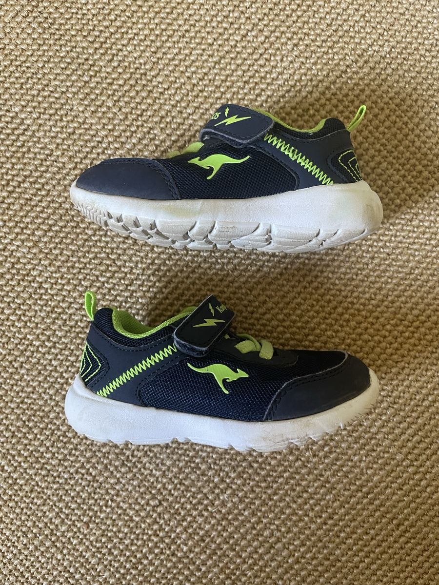 Scarpe per ragazzi: KangaROOS Schuhe Grösse 23  – Usato da Hirzel venduto da carta9 1
