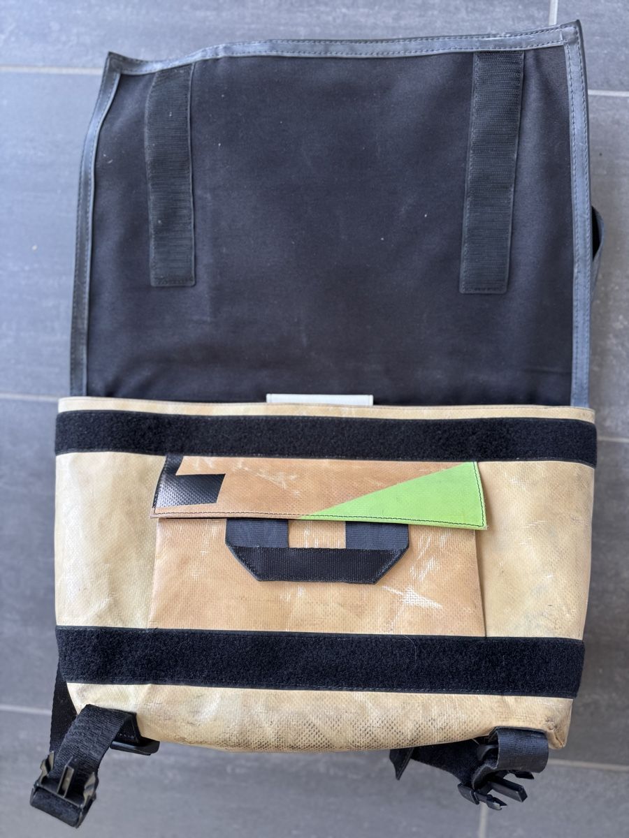 Freitag Borse: Freitag Tasche – Usato da Rothenfluh venduto da Aisha98 2