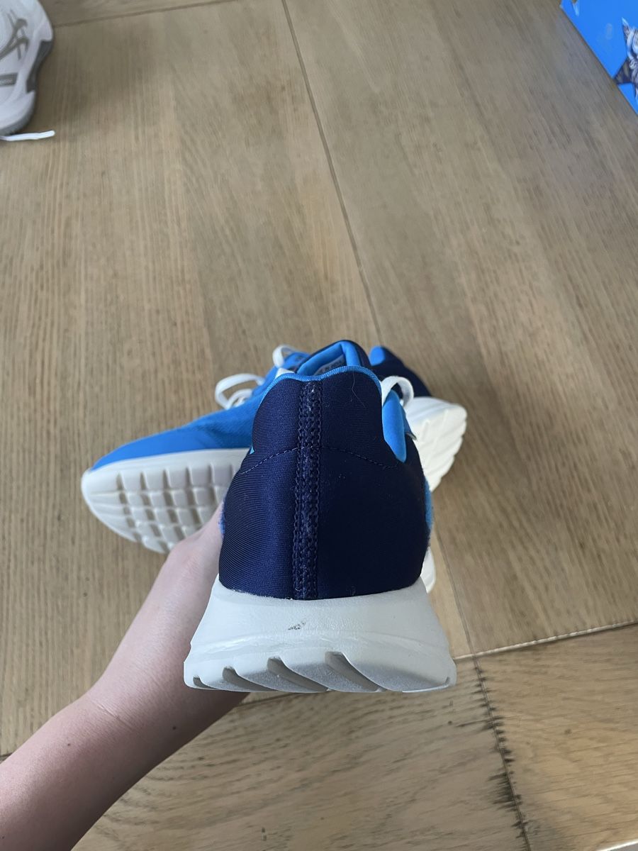 Scarpe da uomo: Adidas run – Usato da Le Noirmont venduto da mag.butillon 4