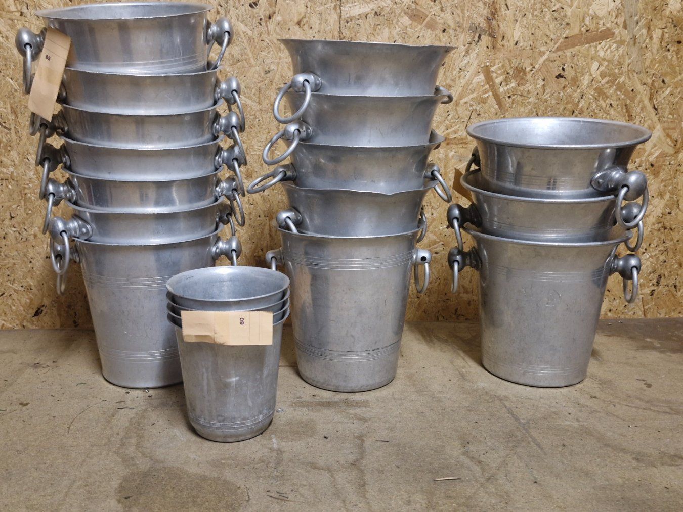 Altro: Cahmpagner Kühler Alu 19 Stk. ab 1.- – Usato da Dorf venduto da Miner-supply
