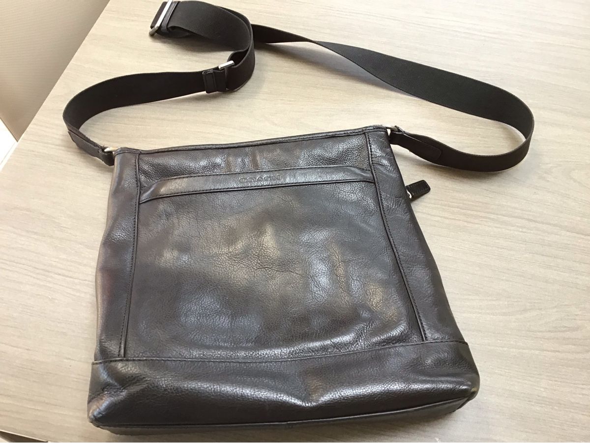 Taschen: Crossbody sac en cuir – Gebraucht aus Plan-les-Ouates von Cassero
