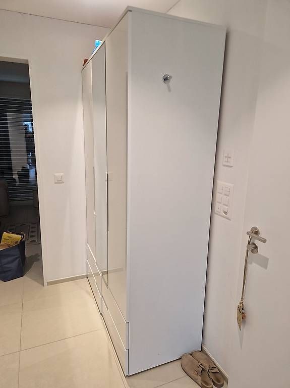 Armoires: Schrank – D'occasion à Zürich par MiguelMB 2