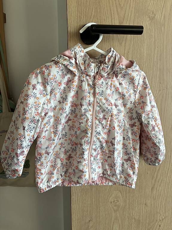 Giacche & Cappotti: Veste légère 9 mois  – Usato da Le Mont-Pèlerin venduto da gir_9lpq