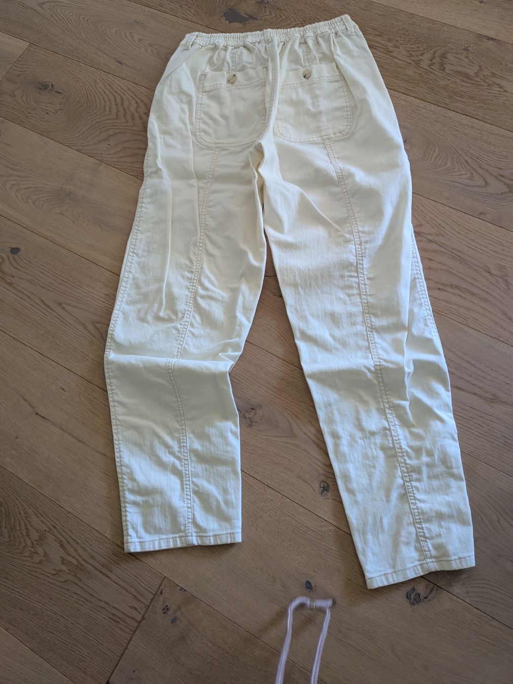 Pantalons: Summum Hose im Barrelschnitt Grösse L  – D'occasion à Lengnau AG par Martinwh99 1