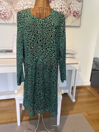Kleid, grün, Leopardenmuster, Bonita, 40/42