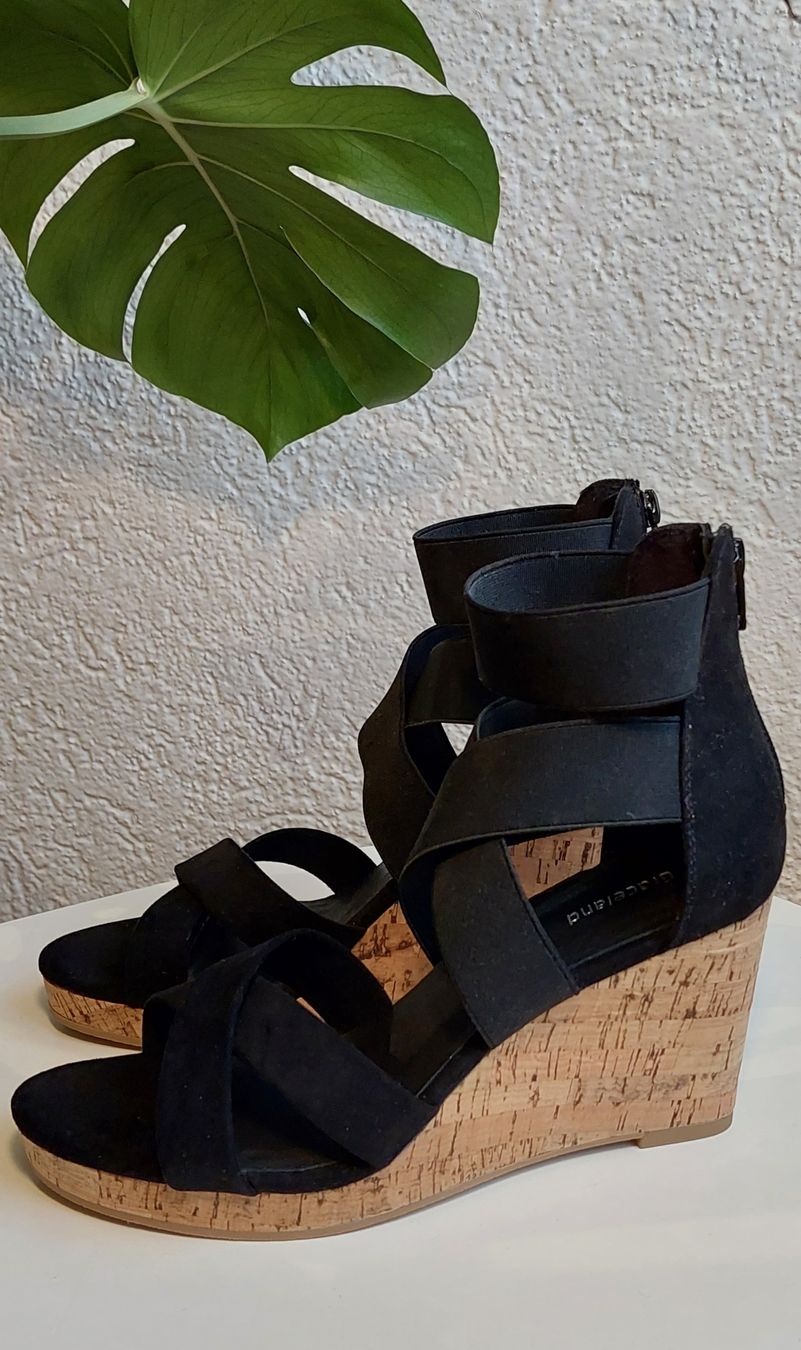 Graceland Scarpe da donna: Keilsandalette Black Gr 37 - NEU – Nuovo e nell'imballaggio originale da Zizers venduto da toasty01 1