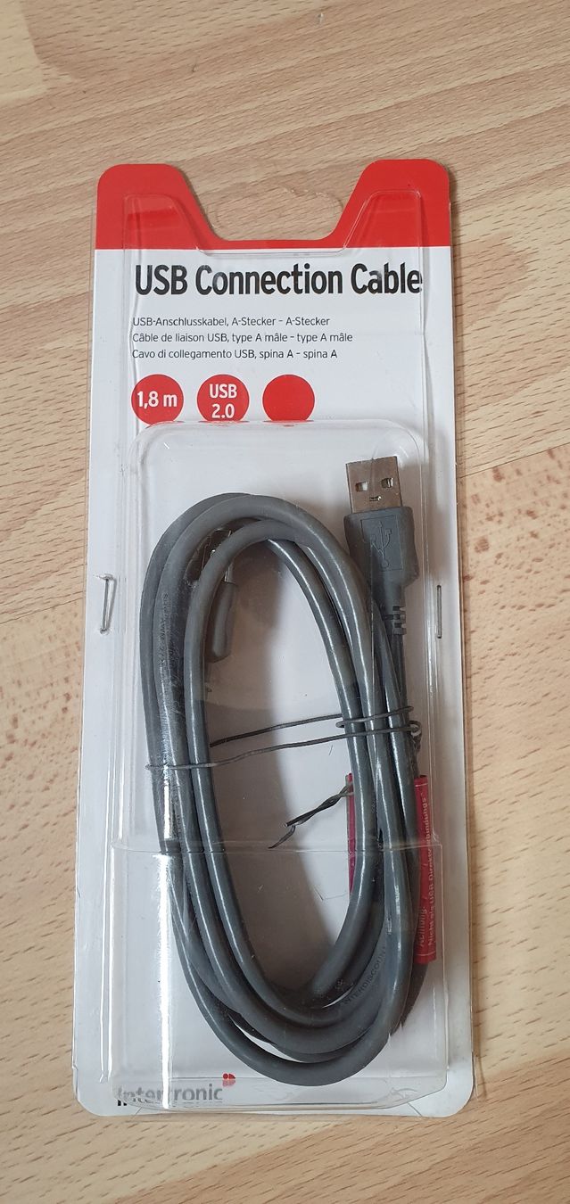 Câbles: USB Connection Cable – Neuf avec emballage d'origine à Hagendorn par happyclothing