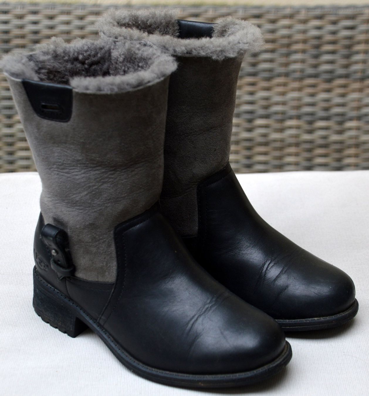 Ugg Scarpe da donna: Boots / bottes UGG W Chyler  .36 – Usato da Collonges venduto da arashee 2
