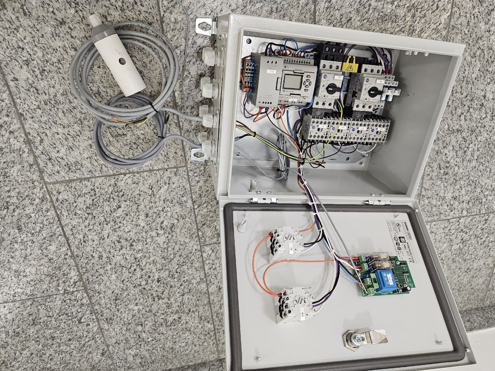 Armoires: Elektrokasten  – Neuf (Voir description) à Regensdorf par Zem003 4