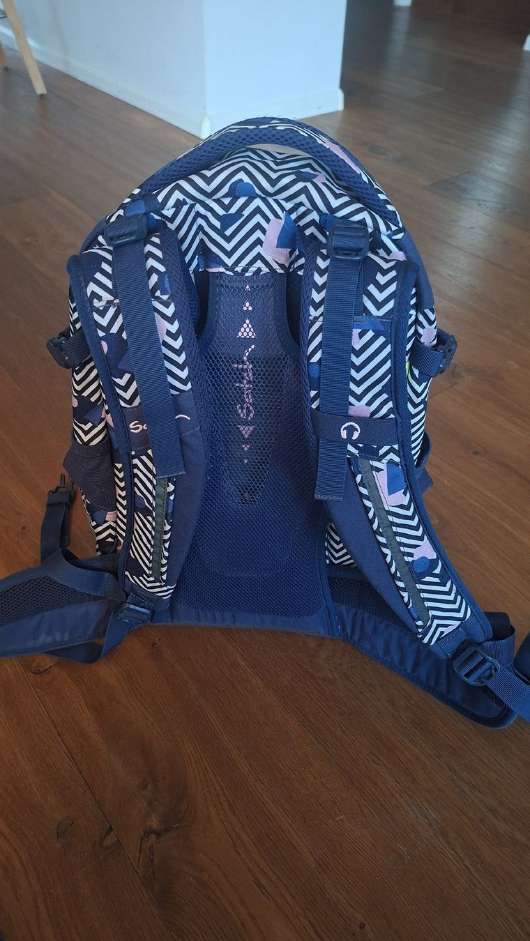 Satch Sacs & sacs à dos: Schulrucksack Satch blau gemustert – D'occasion à Ettingen par gonitanne 1