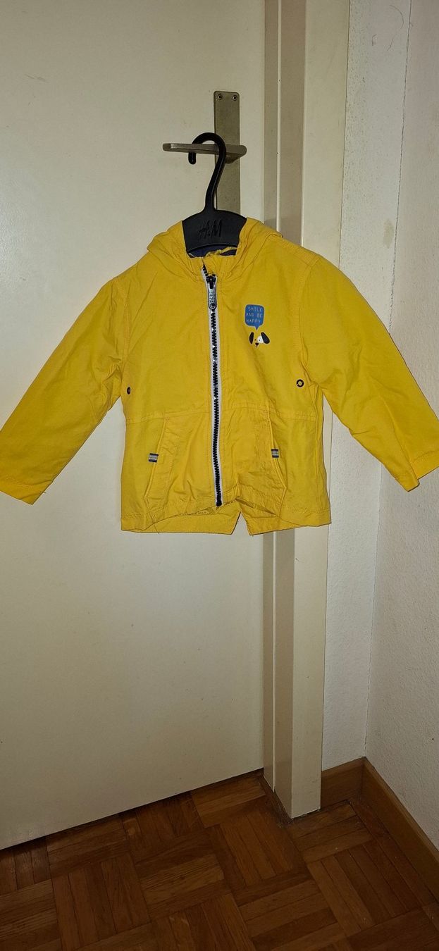Jacken & Mäntel: Veste pluie / imperméable jaune, bébé taille 80 – Gebraucht aus Lausanne von GeoTrouvetou1952