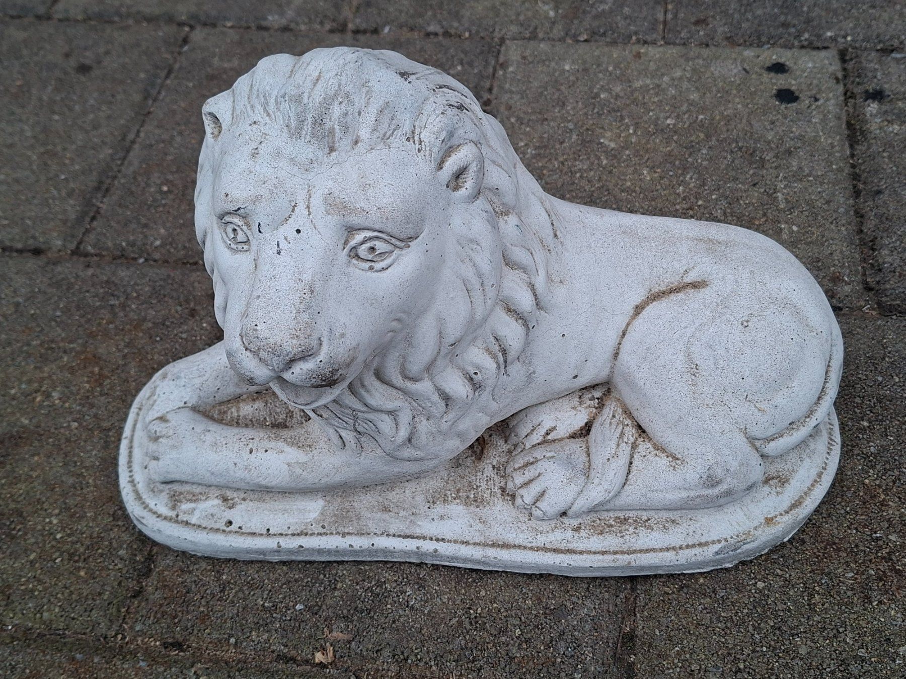 Lowen Aus Stein Fur Garten