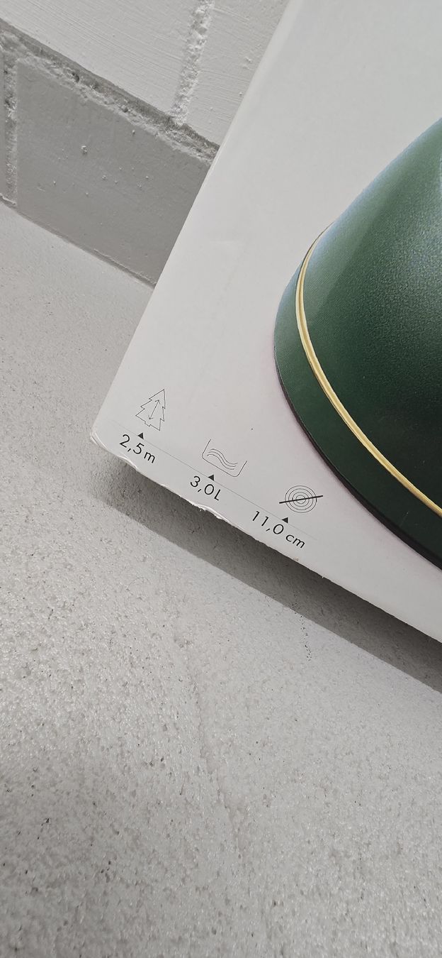 Krinner Basi per albero di Natale: Krinner Christbaumständer VBasic M grün gebraucht – Usato da Möriken AG venduto da MedicineHat 1
