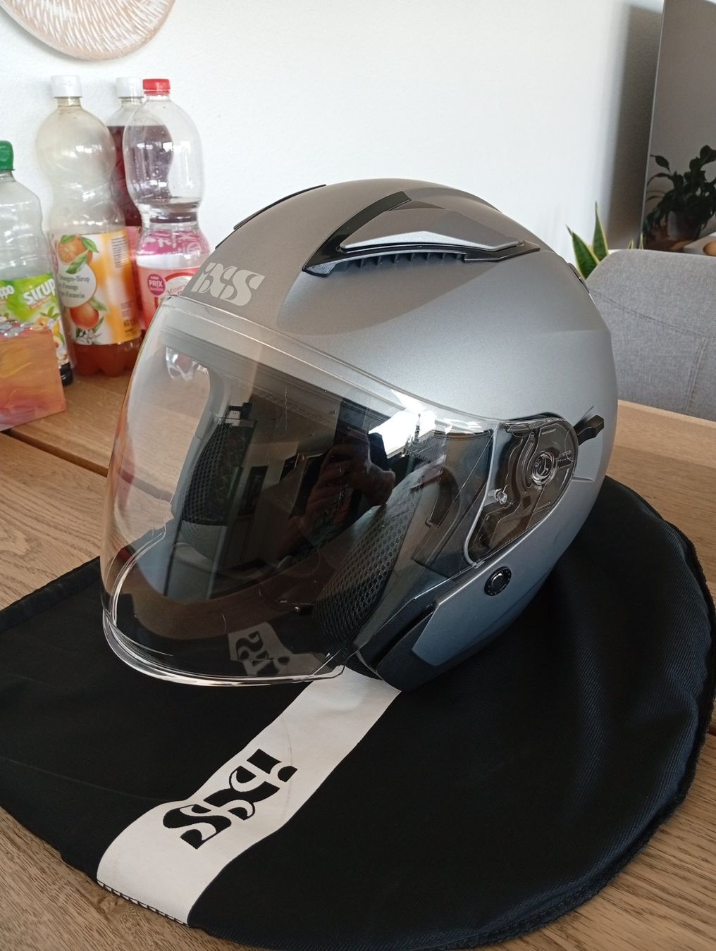 IXS Caschi & visiere: Jethelm ixs neuwertig – Nuovo (secondo la descrizione) da Härkingen venduto da philuu