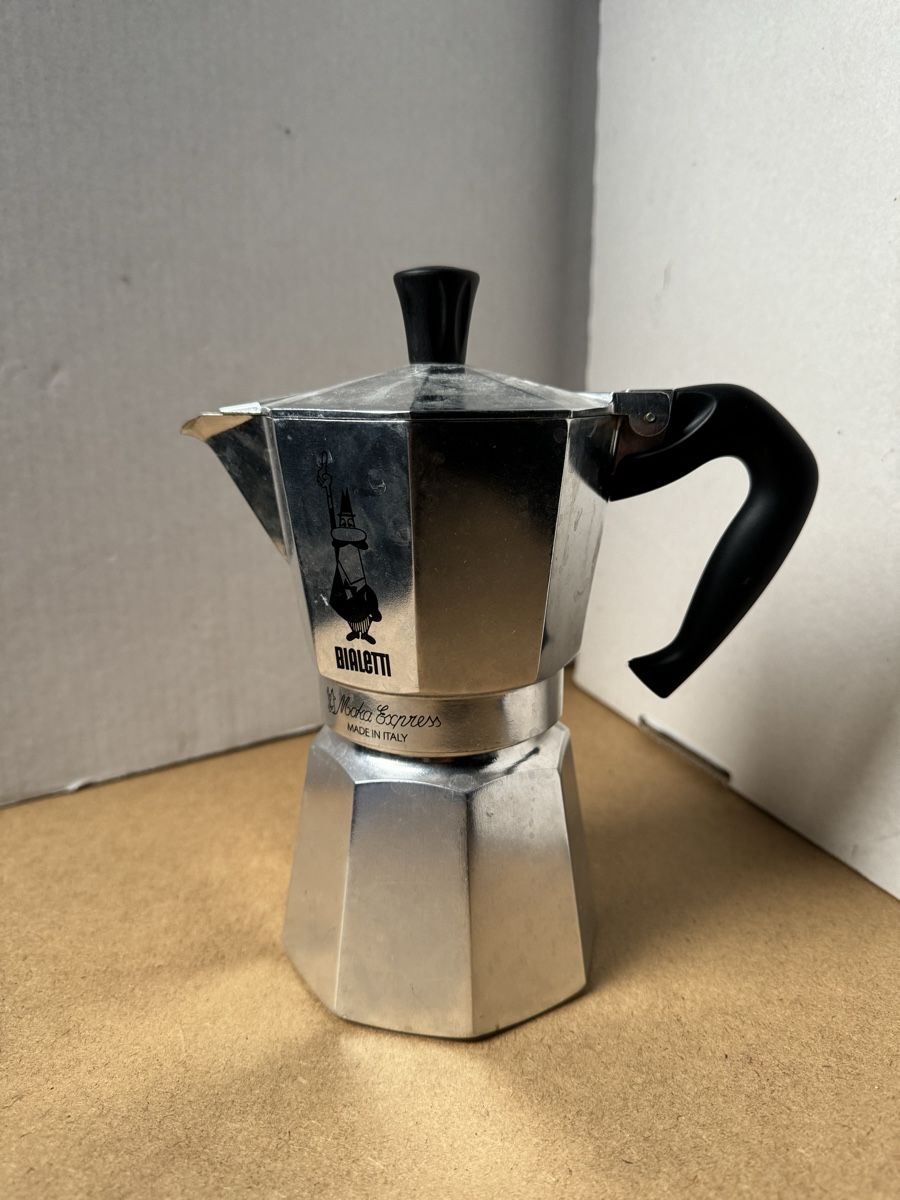 Bialetti Machines à café & Machines à expresso: Bialetti - Kaffeemaschine – D'occasion à Zürich par chr_lgh5