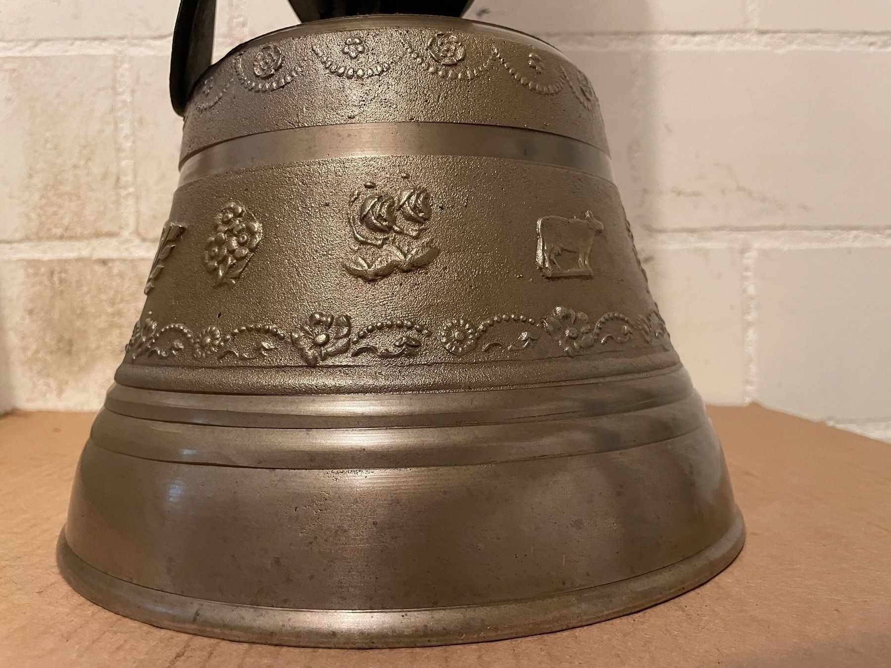 Campanacci mucche: Alte Berger - Glocke ab 1.00 Fr. – Usato da Birrhard venduto da magisto52 2