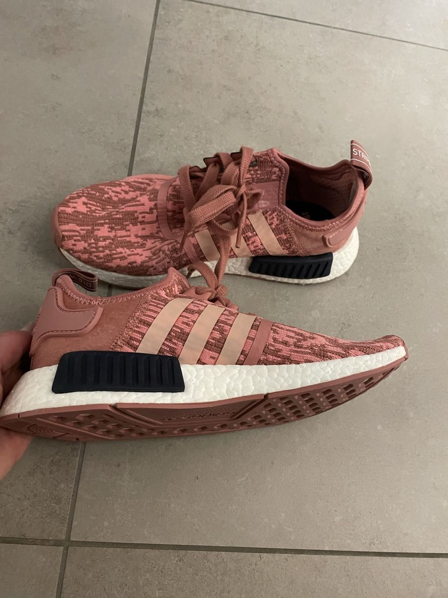 Adidas Damenschuhe: NMD Adidas Sneakers – Gebraucht aus Zunzgen von mel_y6w2 4