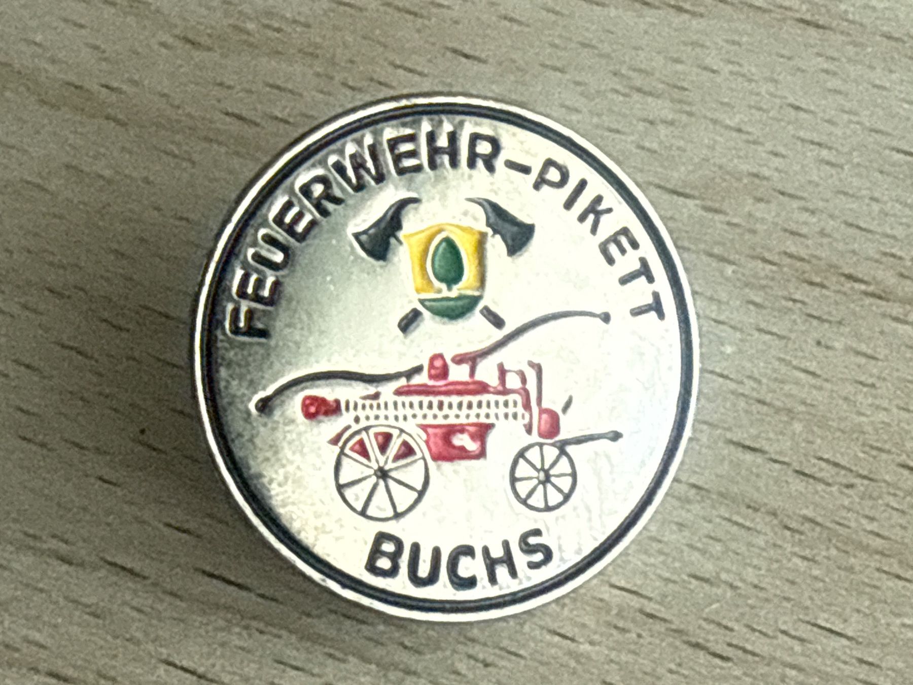 Placchette & Badge: Pin Feuerwehr Pikett Buchs – Usato da Glattbrugg venduto da Schweigmatt