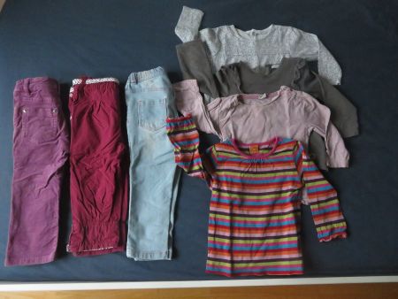 3 Hosen + 4 Langarmshirts Gr. 86